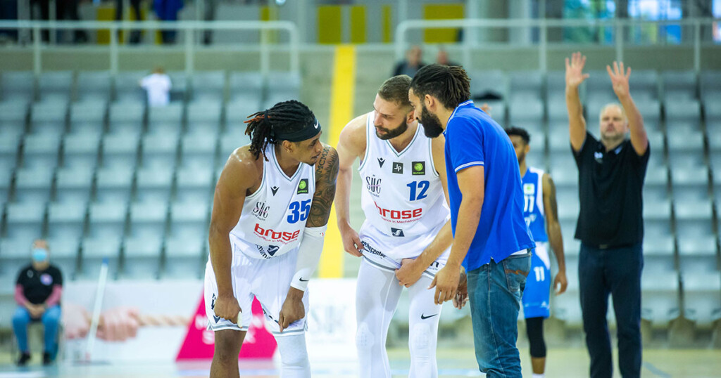 Basketball Löwen entführen Sieg aus Coburg