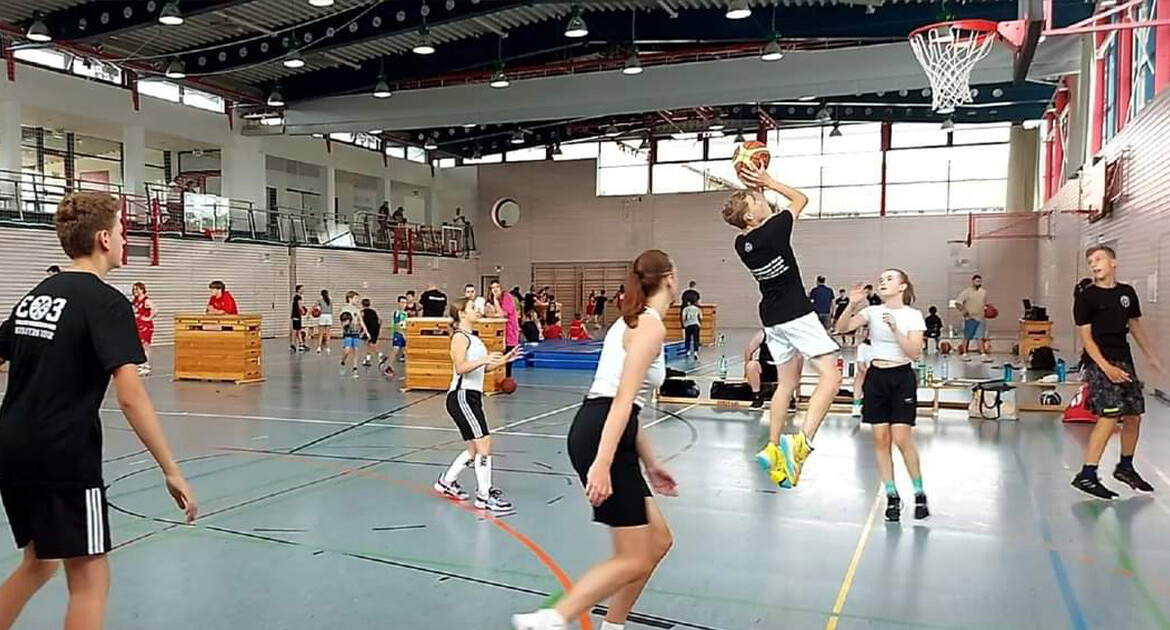 Streetballturnier in Ahorn ein voller Erfolg