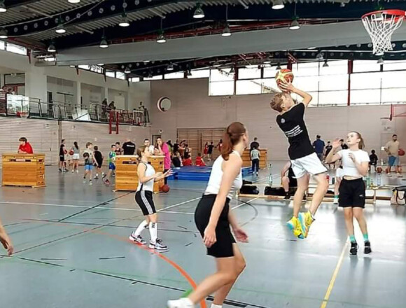 Streetballturnier in Ahorn ein voller Erfolg