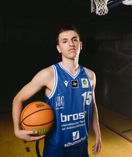 #15 Adrian Petkovic