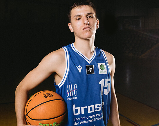 #15 Adrian Petkovic