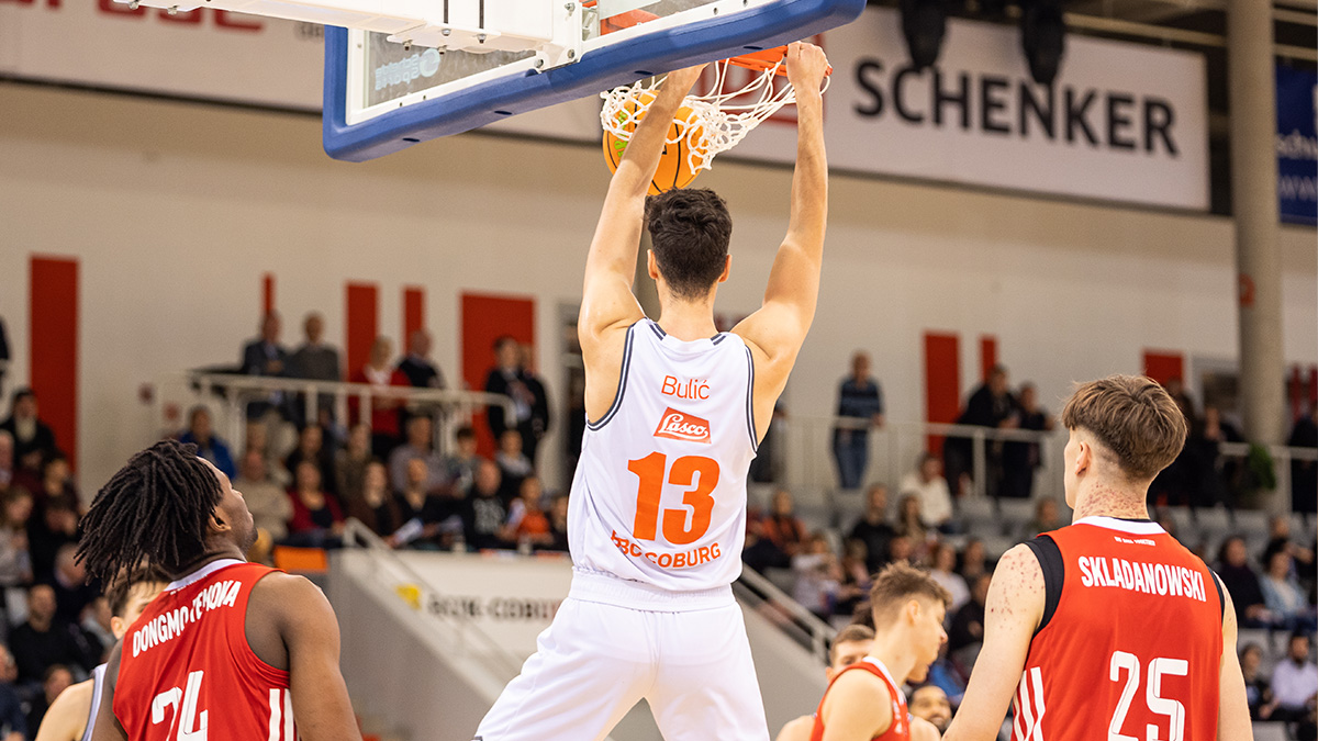 Erfolgreiche Heimpremiere für BBC-Coach Milos Petkovic