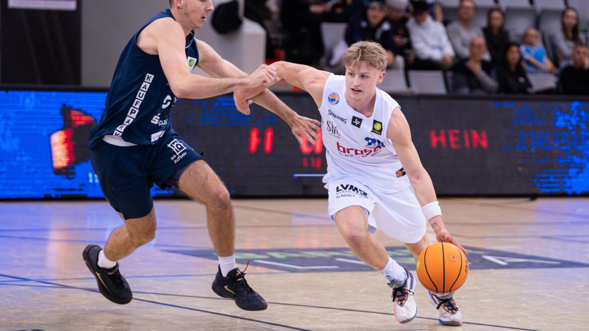 BBC will Verfolger auf Distanz halten