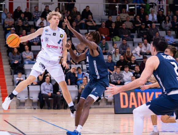 Topspiel auf dem Feld – Ein Herz für Tiere abseits des Courts