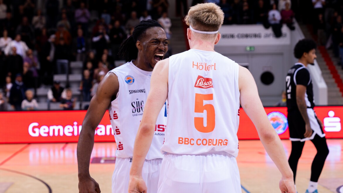 Mit Dunking-Dawson und Fasoyiro-Feuerwerk back on track!