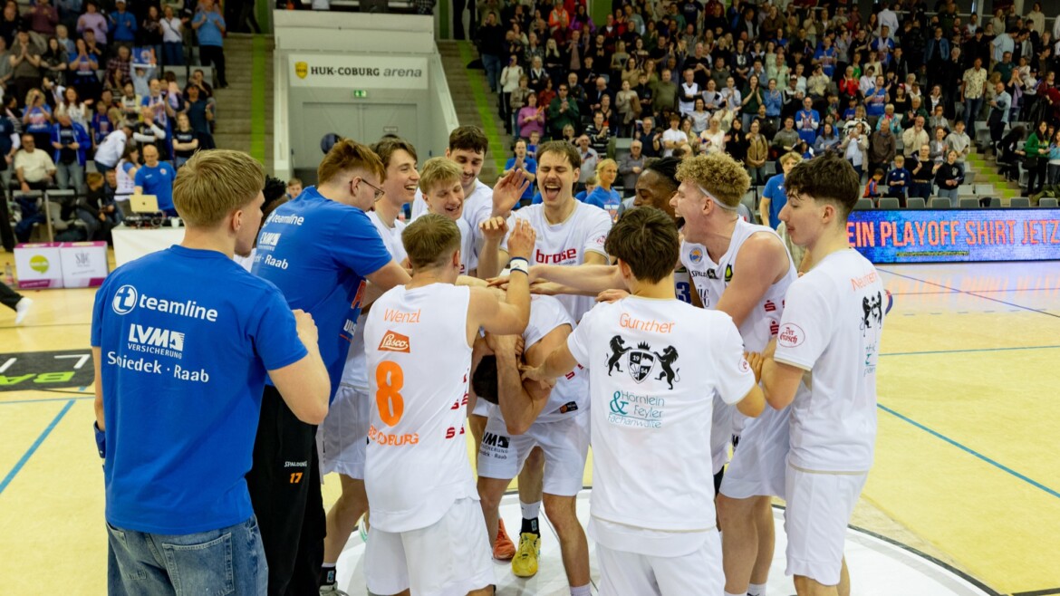 Bann gebrochen! Coburger feiern ersten Playoff-Sieg