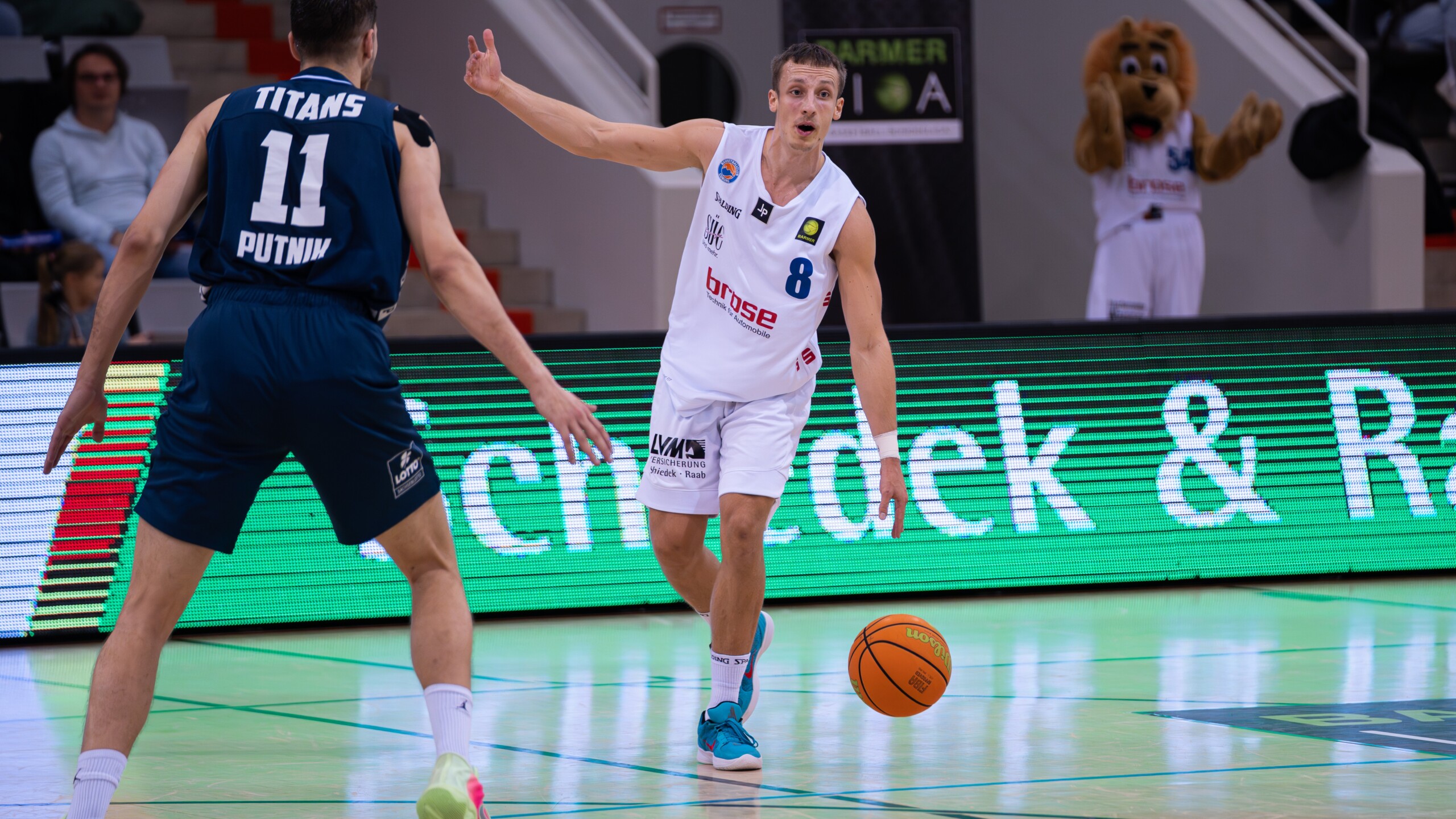 COB_DD_Wenzl_8_Dribbling